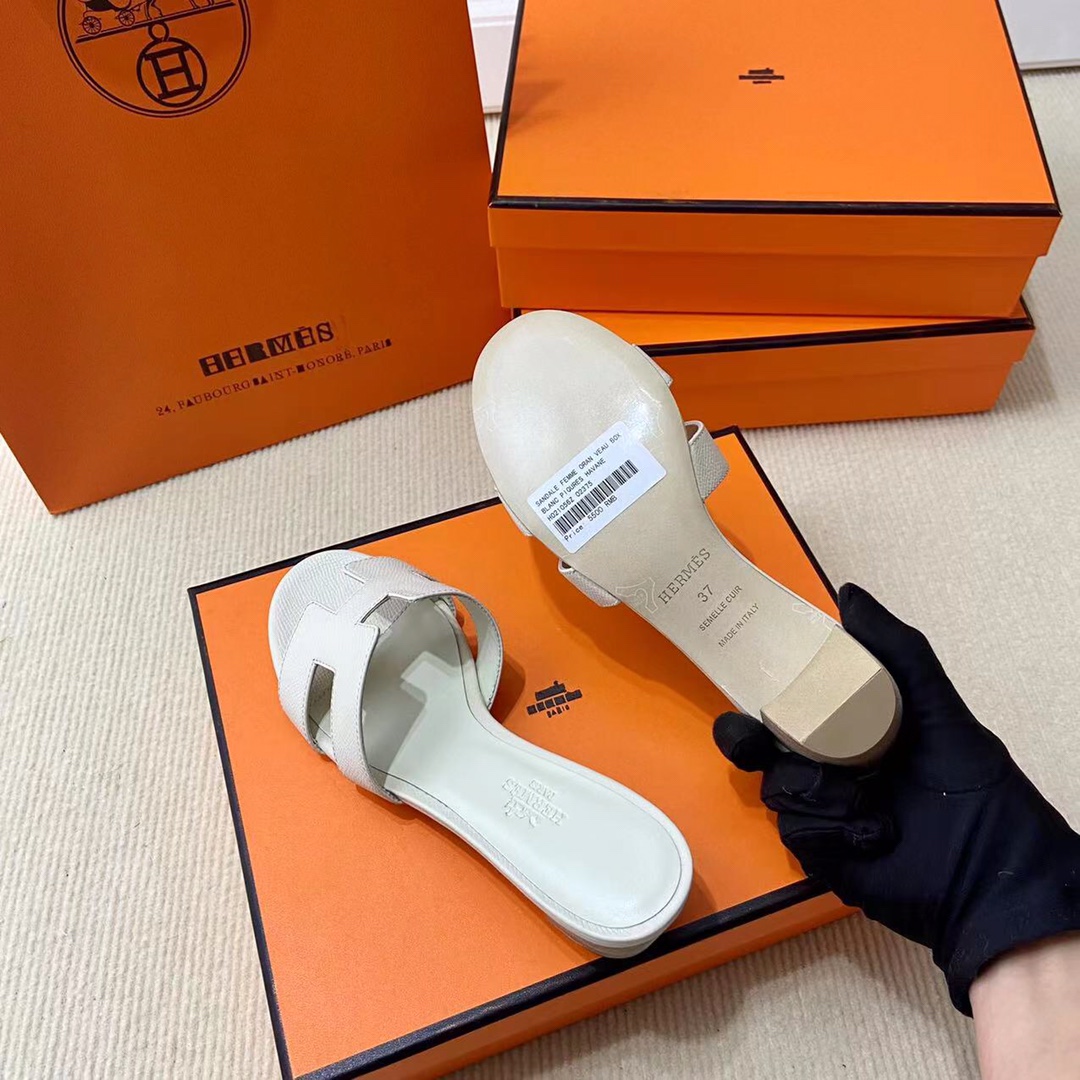 에르메스 올수공 오아시스 슬리퍼 샌들 앱송 35